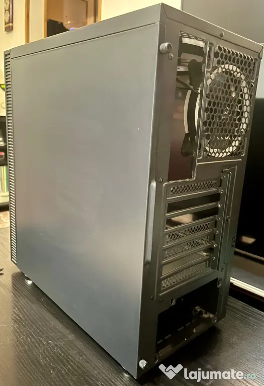 Carcasă Redragon SteelJaw GC-608 – Sticlă Securizată + 4 Fan-uri cu Telecomandă