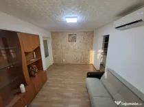 Vand apartament 2 camere Micro 3, Strada Lotus