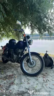 Motocicleta Honda Rebel 250