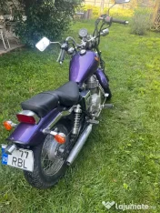 Motocicleta Honda Rebel 250