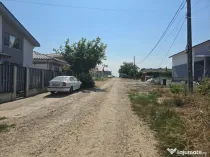 Teren de vanzare in Lazu