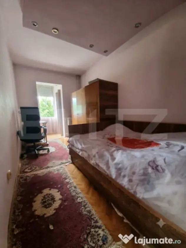 Apartament 3 camere, etaj intermediar-bloc anvelopat, zona D - Timisoara (Timis)