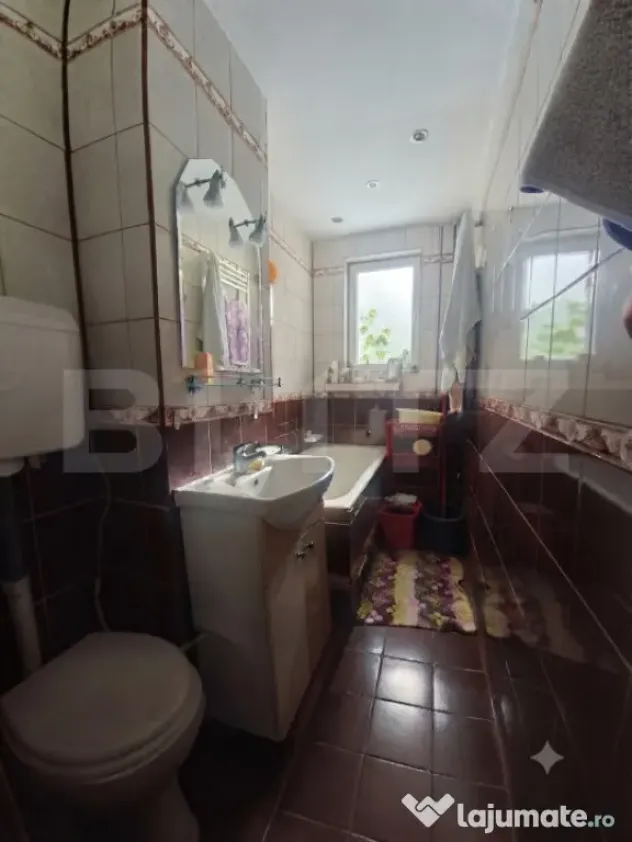 Apartament 3 camere, etaj intermediar-bloc anvelopat, zona D - Timisoara (Timis)