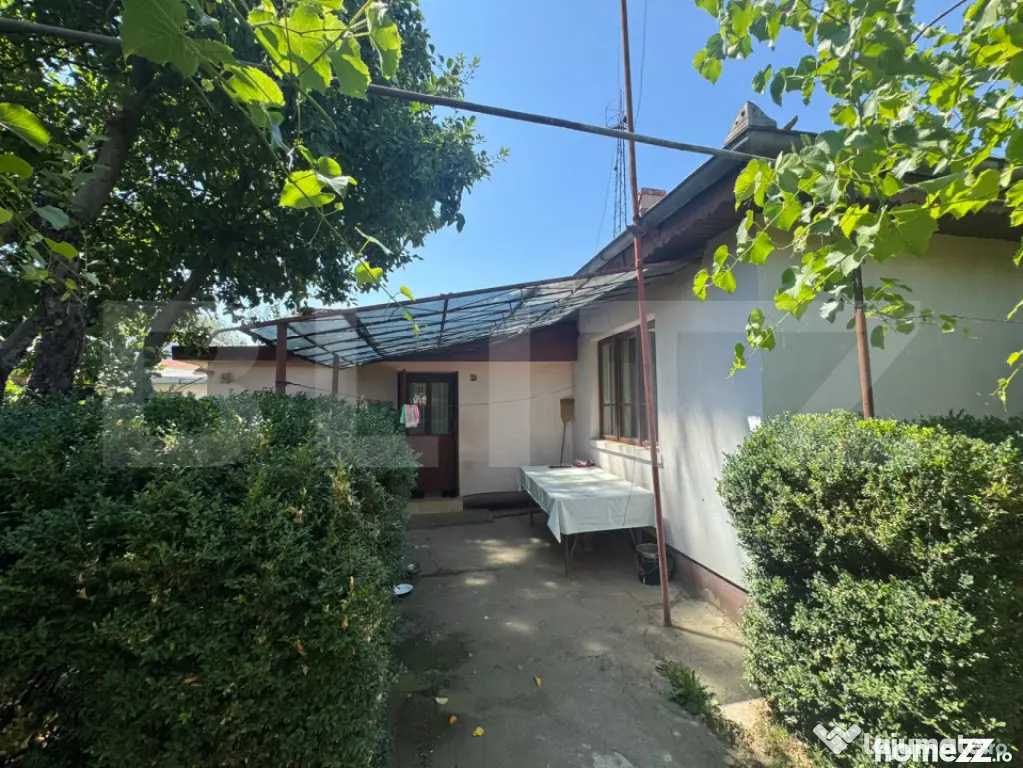 Casă pe teren de 427 mp, deschidere 15 ml, Catargiu, zona B