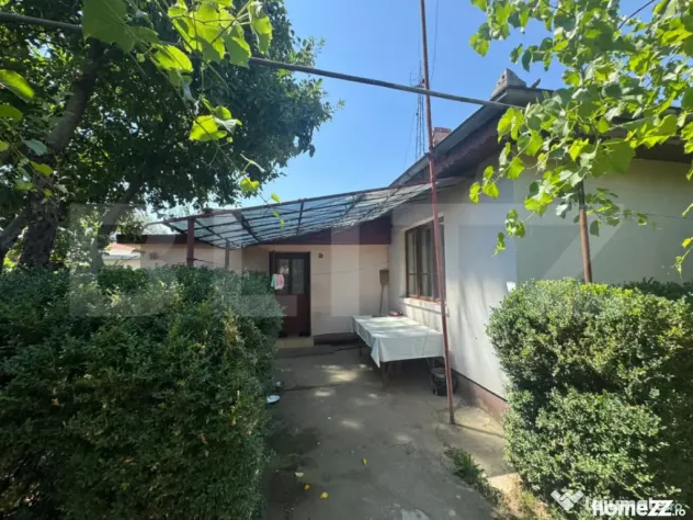 Casă pe teren de 427 mp, deschidere 15 ml, Catargiu, zona B