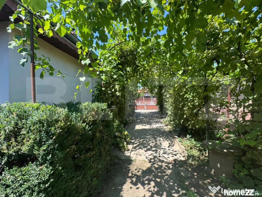 Casă pe teren de 427 mp, deschidere 15 ml, Catargiu, zona B