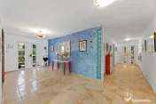 Vilă cu 4 camere de vânzare 921 mp zona Subcetate,Arad 