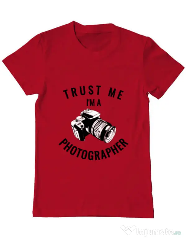 Tricou ADLER barbat I’m a photographer Rosu
