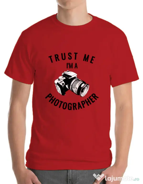 Tricou ADLER barbat I’m a photographer Rosu