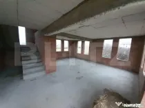 Casă individuală , 180 mp utili, teren de 1.500 mp, la 16