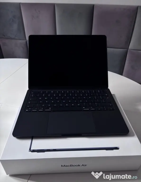 MacBook Air m2 16gb