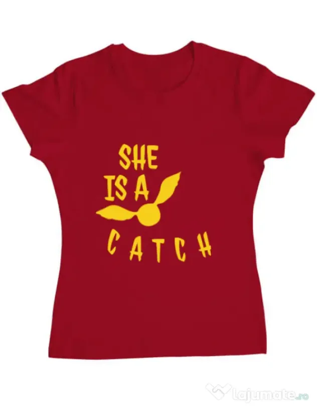 Tricou ADLER dama She is a catch Rosu