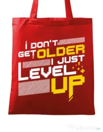 Sacosa din panza I dont get older Rosu