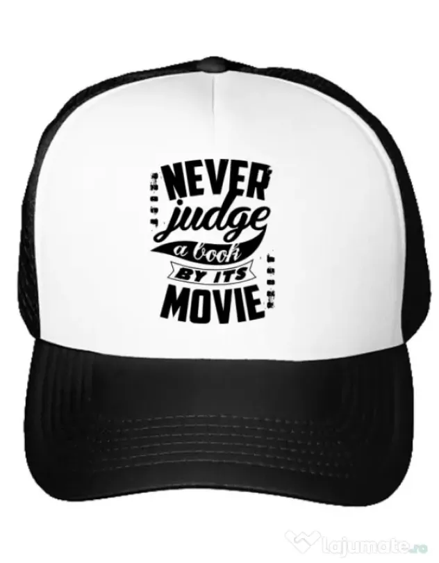 Sapca personalizata Never judge a book Alb