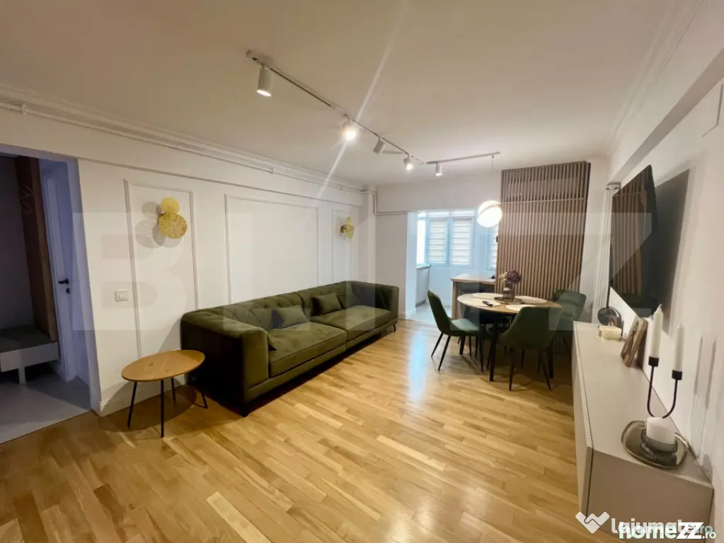 Apartament cu 3 camere, 55 mp, centrala si AC, zona Ultracen - Craiova (Dolj)