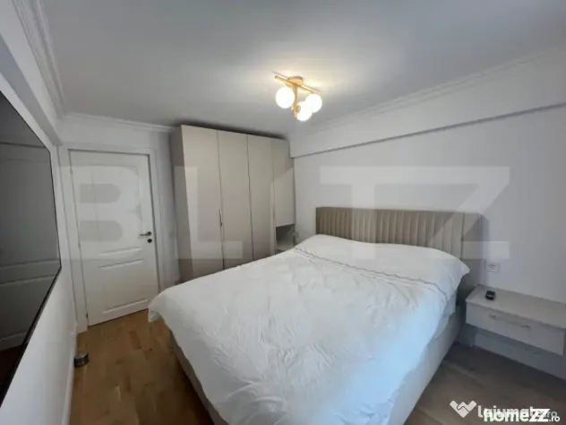 Apartament cu 3 camere, 55 mp, centrala si AC, zona Ultracen - Craiova (Dolj)