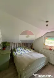 Sub padure, casa si teren de vanzare in Baia Mare 