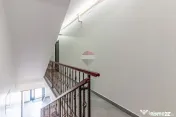 Spațiu de birouri/ bloc de vanzare in Bucuresti Ploiesti... 