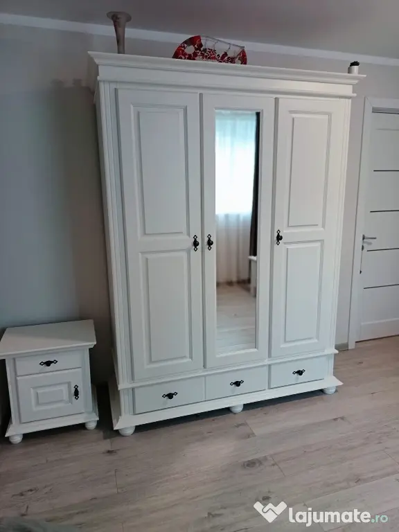 Închiriez casa afacere sau relaxare asfaltat in fata