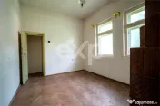 Garsoniera de renovat in centrul statiunii Azuga