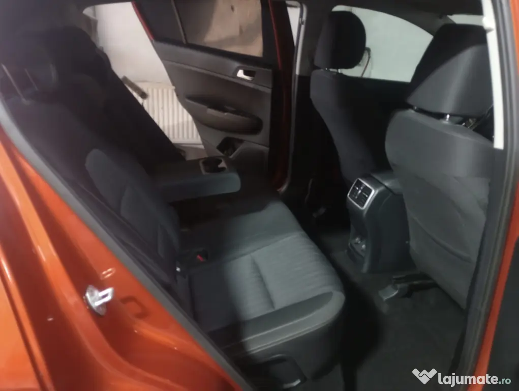 Vând Kia Sportage 2022 1.6 diesel 140 cai automata