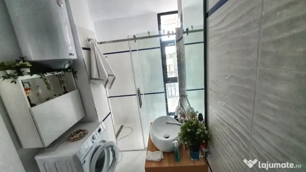 Apartament modern la mare Gata de mutare în Neptun!