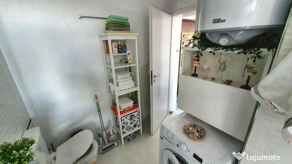 Apartament modern la mare Gata de mutare în Neptun!