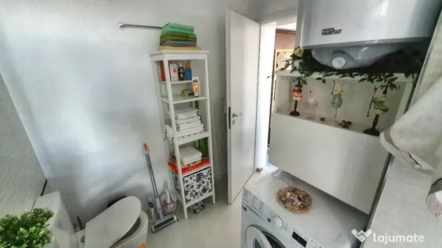 Apartament modern la mare Gata de mutare în Neptun!