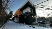 Vila duplex contemporană Bucurestii Noi - Straulesti 