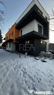 Vila duplex contemporană Bucurestii Noi - Straulesti 