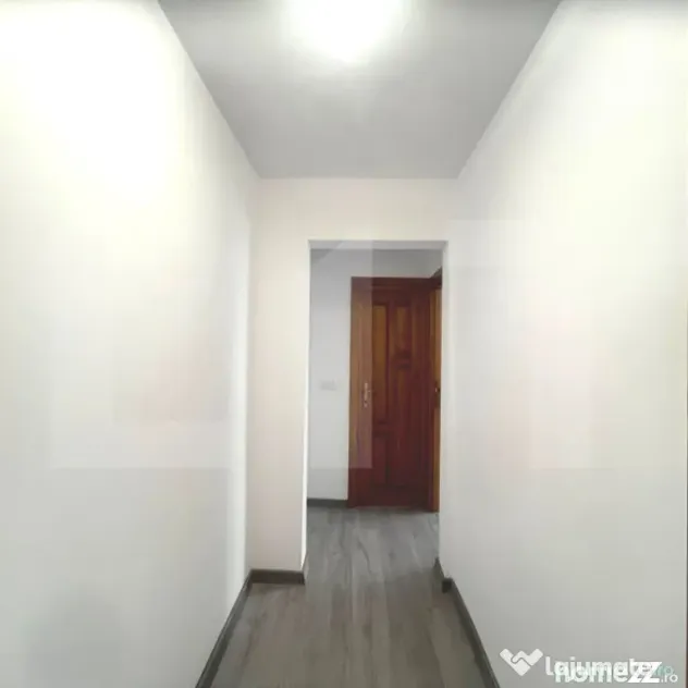 Apartament de 3 camere, 51 mp, Zona Primaverii