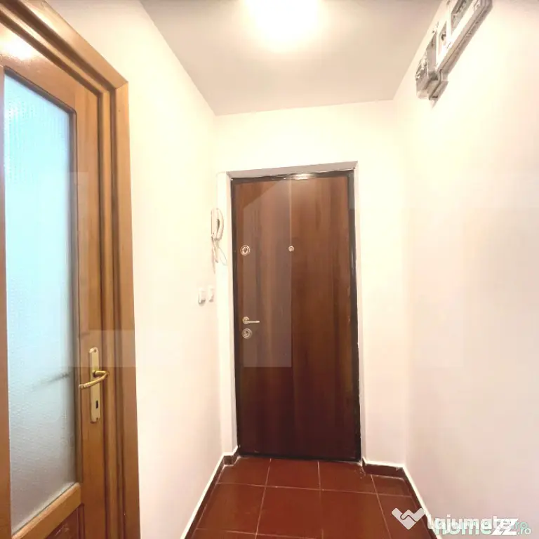 Apartament de 3 camere, 51 mp, Zona Primaverii