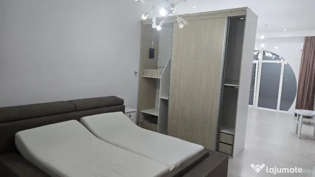 Inchiriez apartament 2 camere in Deva, zona ultracentrala, etaj 1,