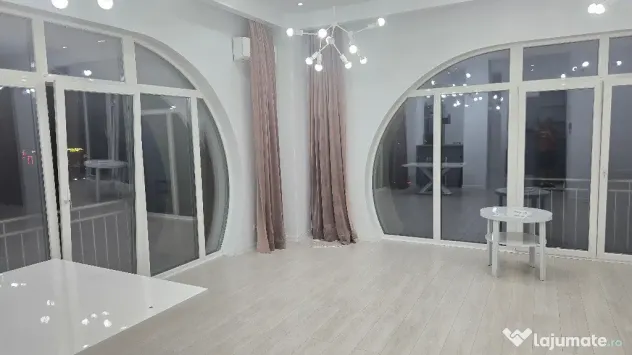 Inchiriez apartament 2 camere in Deva, zona ultracentrala, etaj 1,