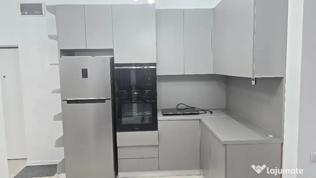 Inchiriez apartament 2 camere in Deva, zona ultracentrala, etaj 1,