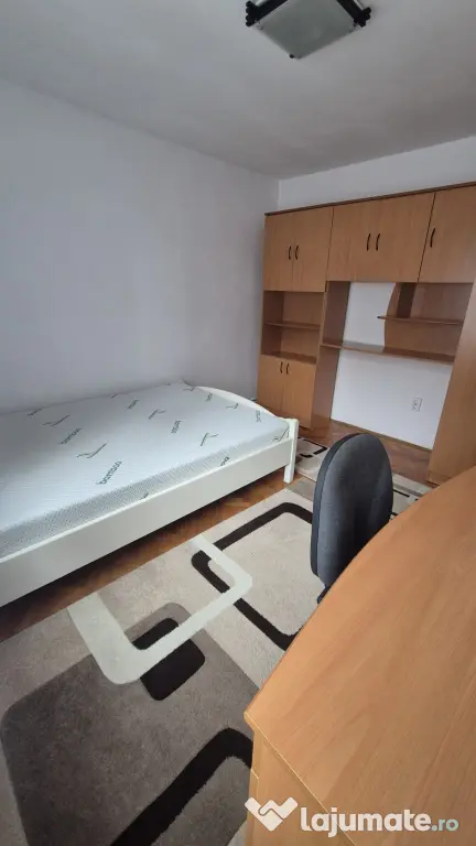 De închiriat apartament 2 camere Cornisa