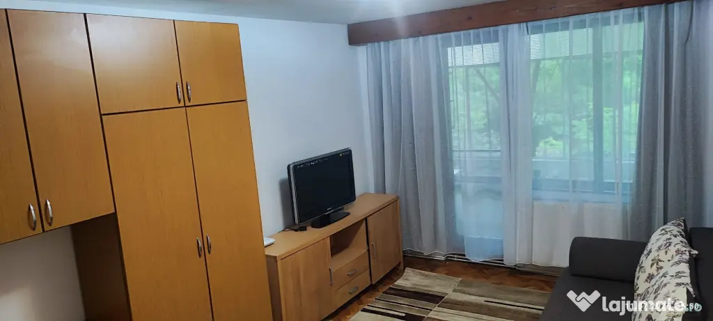 De închiriat aoartament 2 camere Cornisa