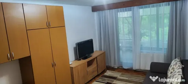 De închiriat aoartament 2 camere Cornisa