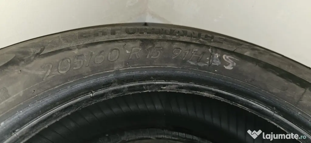 vand cauciucuri vara Tigar 205 60 R15