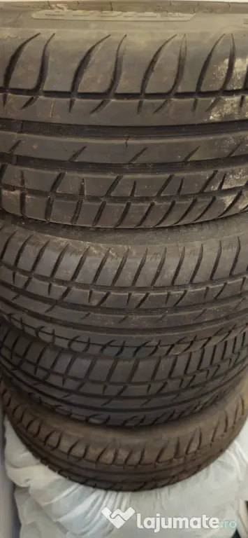 vand cauciucuri vara Tigar 205 60 R15