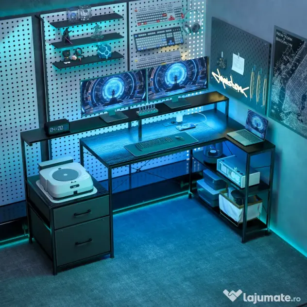 HOMCOM Birou Gaming în formă de L cu prize multiple, LED-uri, 165x80 cm, birou PC cu 2 sertare din material textil, 2 rafturi deschise, măsuță laterală și 2 suporturi monitor, din PAL și oțel, Negru | Aosom Romania