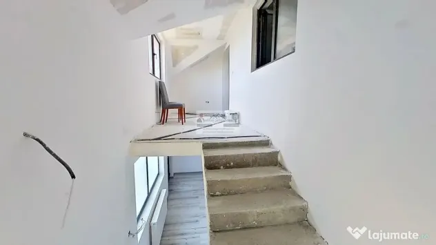 Casa Adjud - Oportunitate Premium: Vilă Individuală P+M