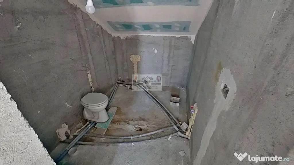 Casa Adjud - Oportunitate Premium: Vilă Individuală P+M