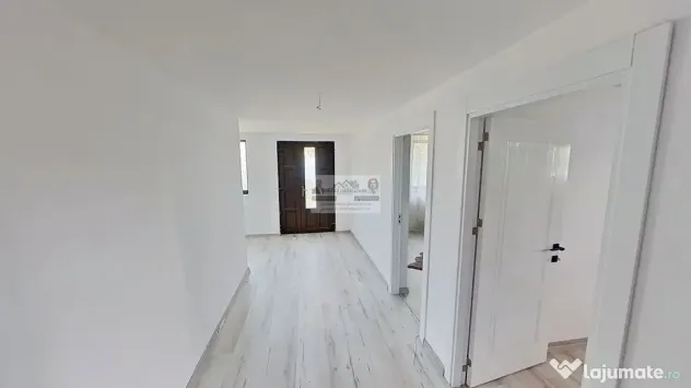 Casa Adjud - Oportunitate Premium: Vilă Individuală P+M