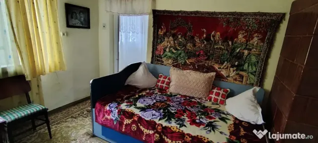 Casa locuibila in oras cu 1000mp teren
