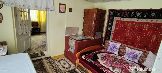 Casa locuibila in oras cu 1000mp teren