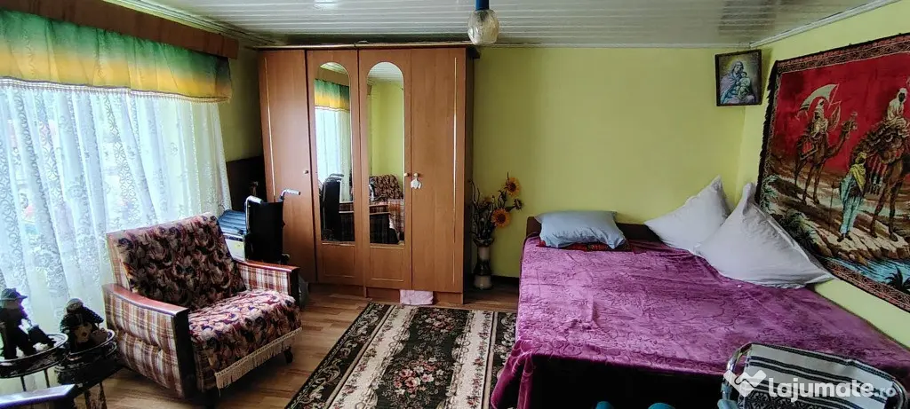 Casa locuibila in oras cu 1000mp teren