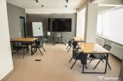 Birouri moderne de închiriat – complet mobilate și echip