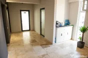 Birouri moderne de închiriat – complet mobilate și echip