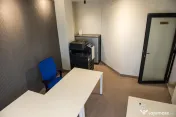 Birouri moderne de închiriat – complet mobilate și echip